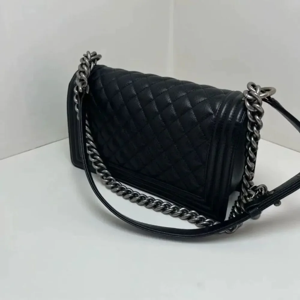 CHANEL brand color